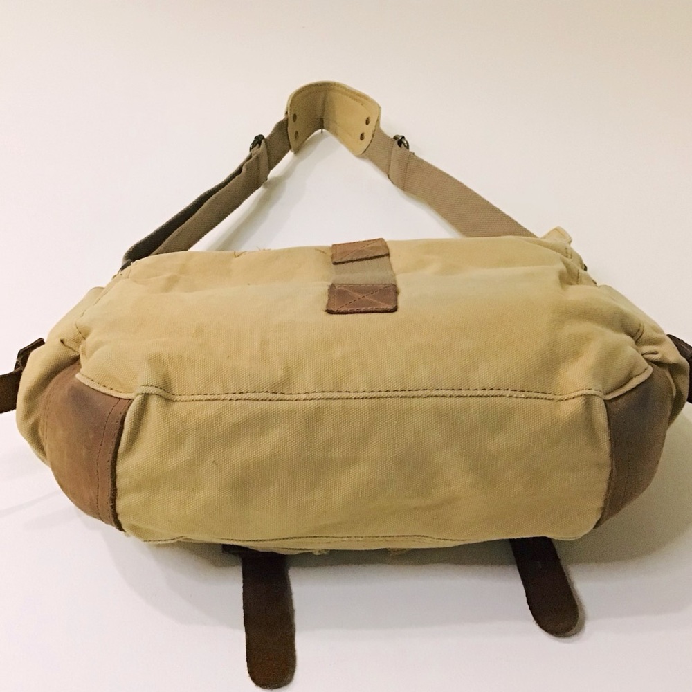 Vintage Augur Strauss & Co. Crossbody Messenger Style Canvas and Leather Bag - Picture 6 of 16
